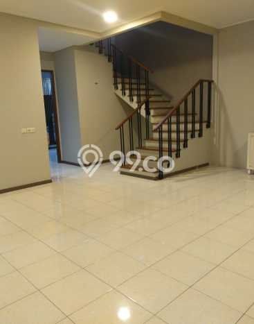 Dijual Rumah Mewah Megah Dengan View Eksklusif di Modernland, Tangerang Dijual Rumah Mewah Megah Dengan View Eksklusif di Modernland, Tangerang