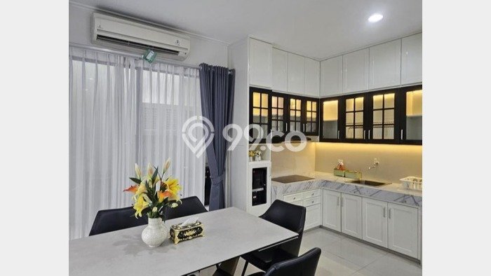 Disewakan Rumah Murah di Pantai Indah Kapuk 2 Jakarta Utara Punya 3 KT Disewakan Rumah Murah di Pantai Indah Kapuk 2 Jakarta Utara Punya 3 KT