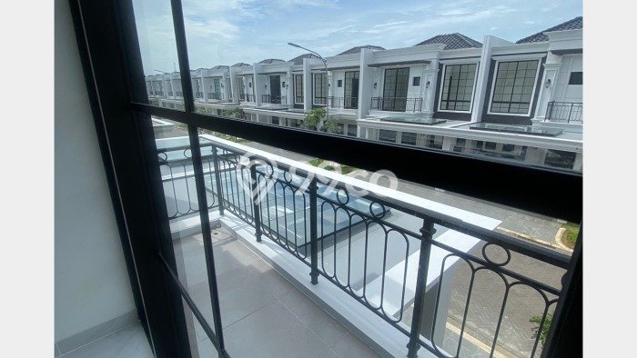 Rumah Kontrakan Jakarta Utara LT 100m2 LB 100m2 Kawasan Pantai Indah Kapuk 2 Rumah Kontrakan Jakarta Utara LT 100m2 LB 100m2 Kawasan Pantai Indah Kapuk 2