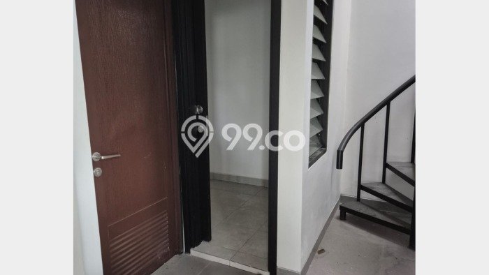 Disewakan! Rumah 3 Kamar Tidur &
3 Kamar Mandi di Pantai Indah Kapuk 2, Jakarta Utara Disewakan! Rumah 3 Kamar Tidur &
3 Kamar Mandi di Pantai Indah Kapuk 2, Jakarta Utara