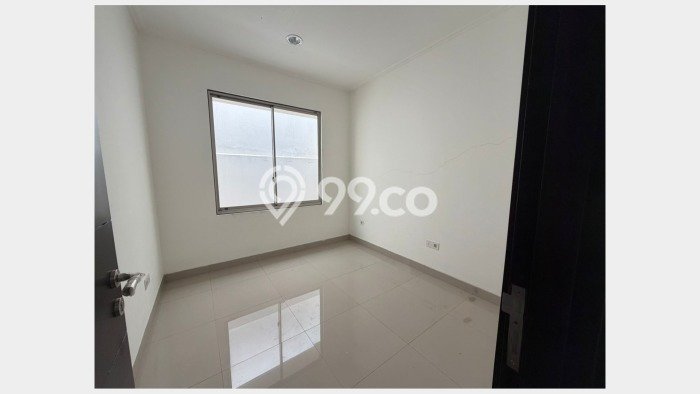 Disewakan! Rumah 3 Kamar Tidur &
3 Kamar Mandi di Pantai Indah Kapuk 2, Jakarta Utara Disewakan! Rumah 3 Kamar Tidur &
3 Kamar Mandi di Pantai Indah Kapuk 2, Jakarta Utara