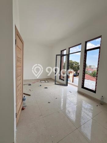 For Sale Rumah 3 Kamar Lokasi Ideal Nyaman dan Strategis di Medan Johor For Sale Rumah 3 Kamar Lokasi Ideal Nyaman dan Strategis di Medan Johor