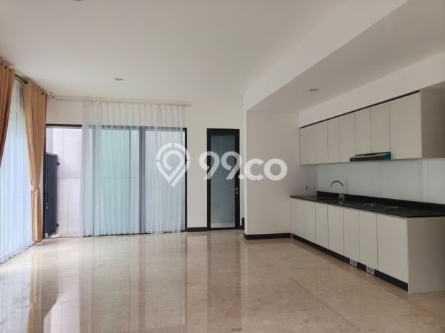 Disewakan! Rumah 3 Kamar Tidur &
3 Kamar Mandi di BSD City, Tangerang Disewakan! Rumah 3 Kamar Tidur &
3 Kamar Mandi di BSD City, Tangerang