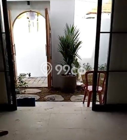 Disewakan! Rumah 2 Kamar Tidur &
2 Kamar Mandi di Munggu, Badung Disewakan! Rumah 2 Kamar Tidur &
2 Kamar Mandi di Munggu, Badung