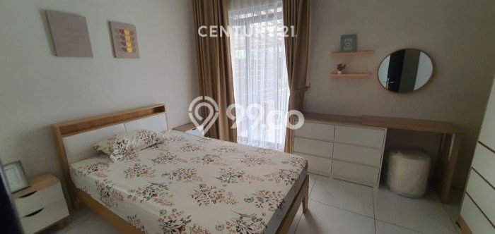 Disewakan! Rumah 3 Kamar Tidur &
2 Kamar Mandi di Kota Baru Parahyangan, Bandung Disewakan! Rumah 3 Kamar Tidur &
2 Kamar Mandi di Kota Baru Parahyangan, Bandung