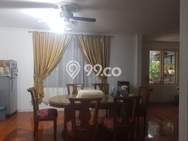 Hunian Elit LB 500m2 Siap Pakai Desain Elegan di Bintaro, Tangerang Selatan Hunian Elit LB 500m2 Siap Pakai Desain Elegan di Bintaro, Tangerang Selatan