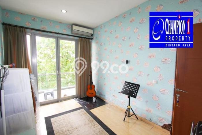 Hunian Mewah LB 400m2 Siap Pakai Desain Elegan di Pondok Indah, Jakarta Selatan Hunian Mewah LB 400m2 Siap Pakai Desain Elegan di Pondok Indah, Jakarta Selatan