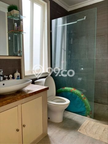 Dijual Rumah Luas Elegan Dengan View Cantik di Sektor 9-Bintaro, Tangerang Selatan Dijual Rumah Luas Elegan Dengan View Cantik di Sektor 9-Bintaro, Tangerang Selatan