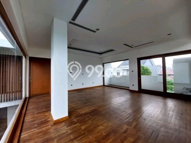 For Sale! Luxury House LT 489m2 Desain Elegan di Pondok Indah For Sale! Luxury House LT 489m2 Desain Elegan di Pondok Indah