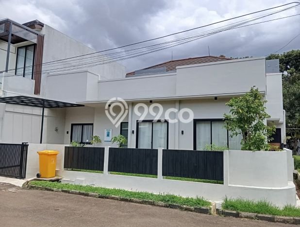 Rumah Elit LB 100m2 Siap Huni Desain Elegan di Bintaro, Tangerang Selatan Rumah Elit LB 100m2 Siap Huni Desain Elegan di Bintaro, Tangerang Selatan
