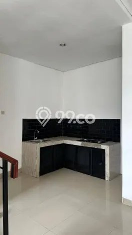For Sale Rumah 2 Kamar Lokasi Strategis Nyaman dan Strategis di Ciputat Timur For Sale Rumah 2 Kamar Lokasi Strategis Nyaman dan Strategis di Ciputat Timur
