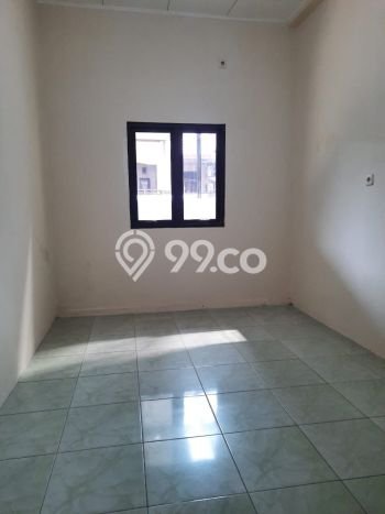 Rumah Luas Asri 3 KT Siap Pakai di Bintaro Tangerang Selatan Rumah Luas Asri 3 KT Siap Pakai di Bintaro Tangerang Selatan