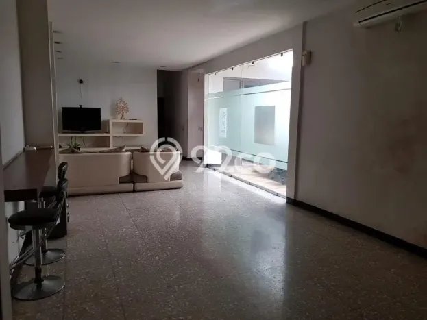 For Sale! Premium House LT 631m2 Desain Elegan di Kemang For Sale! Premium House LT 631m2 Desain Elegan di Kemang