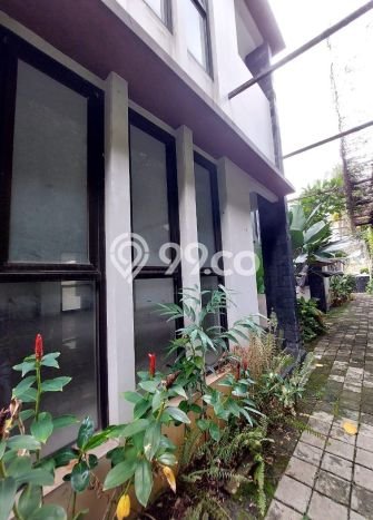Hot Offer Hunian Premium Ideal dan Luas di Cilandak, Jakarta Selatan Hot Offer Hunian Premium Ideal dan Luas di Cilandak, Jakarta Selatan