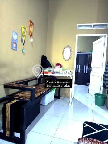Dijual Rumah 2 Kamar Lokasi Ideal Bagus dan Strategis di Ciledug Dijual Rumah 2 Kamar Lokasi Ideal Bagus dan Strategis di Ciledug