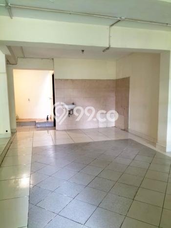 GOOD DEAL! Rumah area Ciputat, 3 KT, Siap Huni, LT 345m2m² LB 180m2m² GOOD DEAL! Rumah area Ciputat, 3 KT, Siap Huni, LT 345m2m² LB 180m2m²