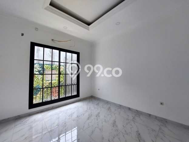 Hunian Mewah LB 400m2 Siap Pakai Desain Elegan di Pondok Indah, Jakarta Selatan Hunian Mewah LB 400m2 Siap Pakai Desain Elegan di Pondok Indah, Jakarta Selatan