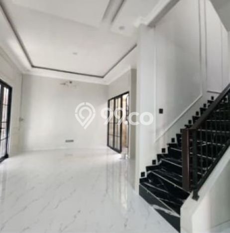 Rumah Mewah Siap Huni LT 112m2 di BSD, Tangerang Selatan Rumah Mewah Siap Huni LT 112m2 di BSD, Tangerang Selatan