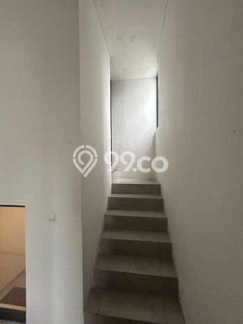Rumah Strategis Modern Lb 68m2 di BSD, Tangerang Selatan Rumah Strategis Modern Lb 68m2 di BSD, Tangerang Selatan