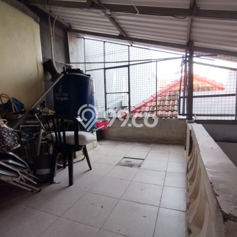Disewakan! Rumah 2 Kamar Tidur &
2 Kamar Mandi di Pondok Indah, Jakarta Selatan Disewakan! Rumah 2 Kamar Tidur &
2 Kamar Mandi di Pondok Indah, Jakarta Selatan