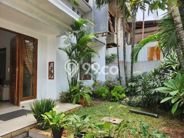 Jarang Ada! Rumah Kontrakan 4 Kamar Bagus Siap Huni Pondok Indah Jarang Ada! Rumah Kontrakan 4 Kamar Bagus Siap Huni Pondok Indah