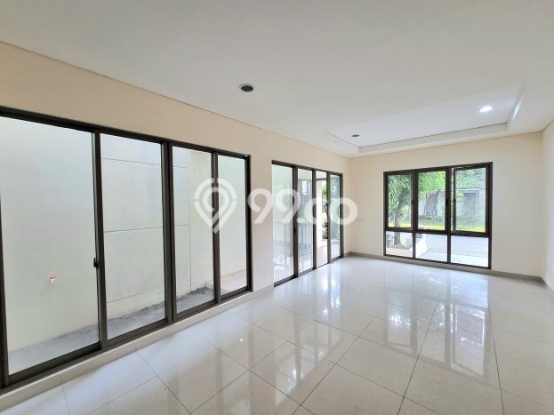 Dijual Rumah Luas Elegan Dengan View Eksklusif di BSD Green Wich, Tangerang Dijual Rumah Luas Elegan Dengan View Eksklusif di BSD Green Wich, Tangerang