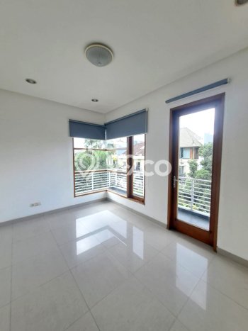 Sewa Rumah Harga Terjangkau di Pondok Indah Jakarta Selatan dengan 3 Kamar Tidur Sewa Rumah Harga Terjangkau di Pondok Indah Jakarta Selatan dengan 3 Kamar Tidur