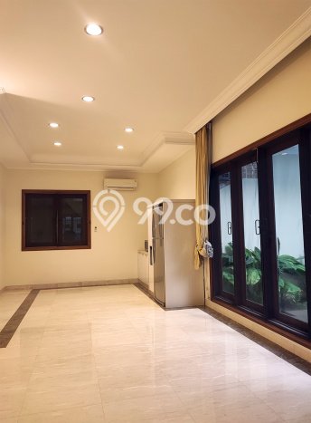 Disewakan Rumah Strategis di Pondok Indah LT 430m2 / LB 998m2 Siap Huni Disewakan Rumah Strategis di Pondok Indah LT 430m2 / LB 998m2 Siap Huni