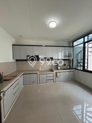 Hunian Mewah LB 79m2 Siap Huni Desain Elegan di Gading Serpong, Tangerang Hunian Mewah LB 79m2 Siap Huni Desain Elegan di Gading Serpong, Tangerang
