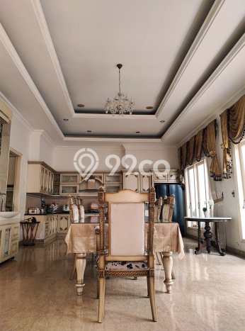 Siap Huni Rumah Mewah 11 Kamar di BSD Dekat ke Mana Saja Siap Huni Rumah Mewah 11 Kamar di BSD Dekat ke Mana Saja