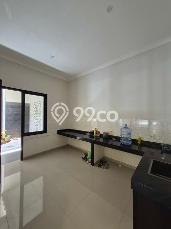 Hunian Elit LB 216m2 Siap Huni Desain Elegan di BSD Griya Loka, Tangerang Hunian Elit LB 216m2 Siap Huni Desain Elegan di BSD Griya Loka, Tangerang