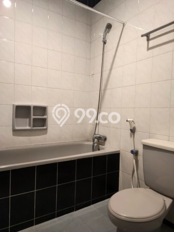 Disewakan Rumah Harga Terjangkau di Pondok Indah Jakarta Selatan dengan 4 Kamar Tidur Disewakan Rumah Harga Terjangkau di Pondok Indah Jakarta Selatan dengan 4 Kamar Tidur