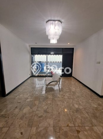 Rumah sewa siap pakai 3 Kamar Tidur di Pondok Indah, Jakarta Selatan Rumah sewa siap pakai 3 Kamar Tidur di Pondok Indah, Jakarta Selatan