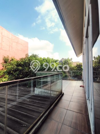 Rumah Luxury Modern Siap Huni di Lippo Karawaci Tangerang Rumah Luxury Modern Siap Huni di Lippo Karawaci Tangerang