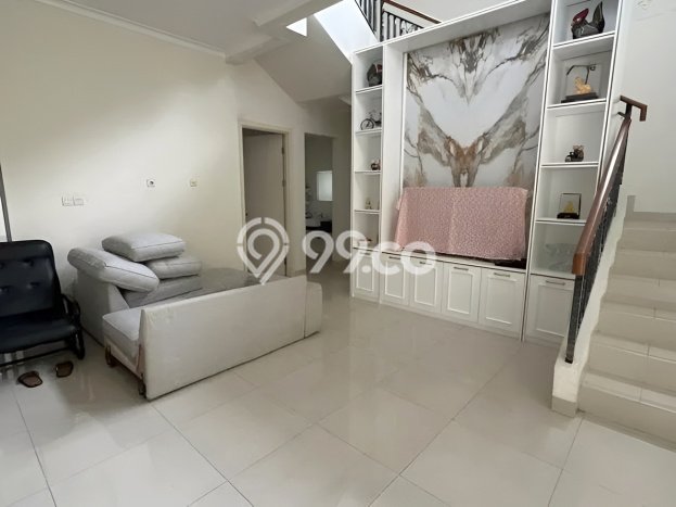 Rumah Disewakan Tangerang LT 464m2 LB 300m2 Kawasan Gading Serpong Rumah Disewakan Tangerang LT 464m2 LB 300m2 Kawasan Gading Serpong