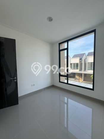 Dijual Rumah Eksklusif 2 KT di Pantai Indah Kapuk 2, Jakarta Utara Dijual Rumah Eksklusif 2 KT di Pantai Indah Kapuk 2, Jakarta Utara