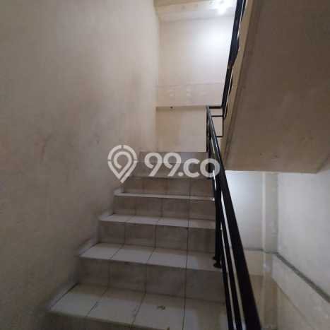 Ruko Dijual di Jakarta Barat LT 208m2 & LB 832m2 Lokasi Terbaik! Ruko Dijual di Jakarta Barat LT 208m2 & LB 832m2 Lokasi Terbaik!