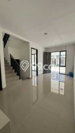 For Sale Hunian Rumah Nyaman 3 Kamar di Pantai Indah Kapuk 2, Jakarta Utara For Sale Hunian Rumah Nyaman 3 Kamar di Pantai Indah Kapuk 2, Jakarta Utara