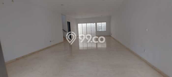 HUNIAN PILIHAN! Rumah di Pantai Indah Kapuk, 3 KT, Area Strategis, Luas 200m² Bangunan 297m² HUNIAN PILIHAN! Rumah di Pantai Indah Kapuk, 3 KT, Area Strategis, Luas 200m² Bangunan 297m²