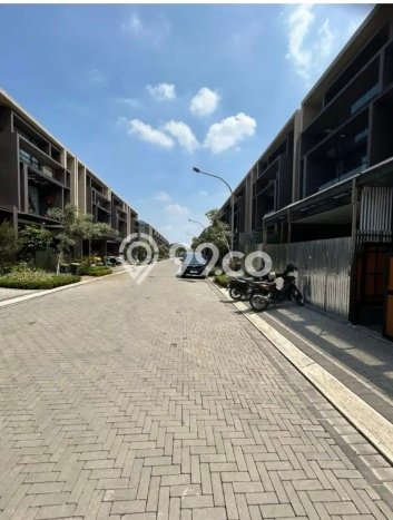 Siap Huni Rumah Mewah 5 Kamar di BSD Dekat ke Mana Saja Siap Huni Rumah Mewah 5 Kamar di BSD Dekat ke Mana Saja