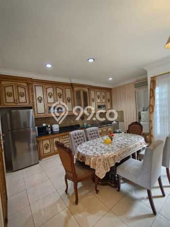 Hot Offer Hunian Premium Ideal dan Luas di BSD, Tangerang Selatan Hot Offer Hunian Premium Ideal dan Luas di BSD, Tangerang Selatan