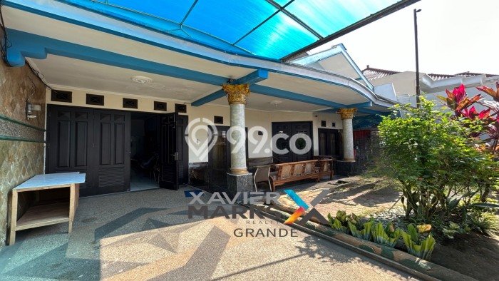 Rumah Luxury Modern Siap Huni di Purwantoro Malang Rumah Luxury Modern Siap Huni di Purwantoro Malang