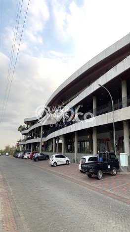 Ruko Disewa di Malang dengan LB 315m2 Area Komersial Ramai Ruko Disewa di Malang dengan LB 315m2 Area Komersial Ramai