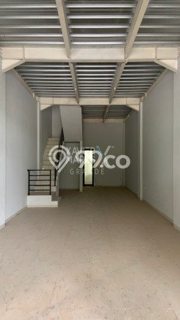 Ruko untuk Disewa di Pusat Malang Luas Bangunan 252m2 Ruko untuk Disewa di Pusat Malang Luas Bangunan 252m2