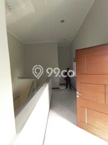 HUNIAN PILIHAN! Rumah di Babakan Ciparay, LT 178m2m² Bangunan 128m2m² HUNIAN PILIHAN! Rumah di Babakan Ciparay, LT 178m2m² Bangunan 128m2m²