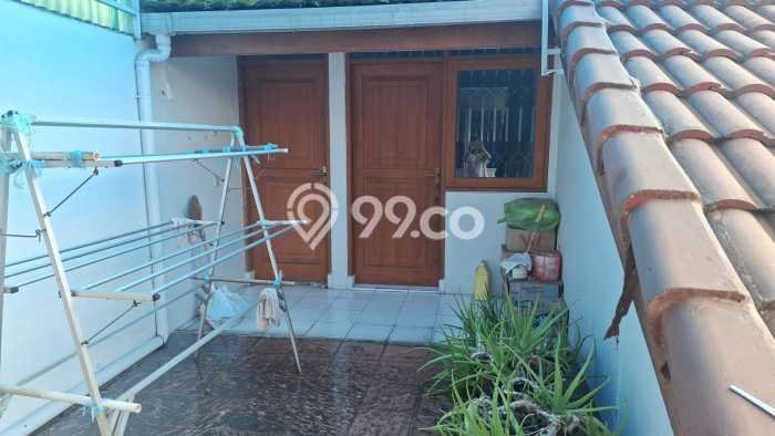For Sale Hunian Rumah Terawat 3 KT di Taman Holis Indah, Bandung For Sale Hunian Rumah Terawat 3 KT di Taman Holis Indah, Bandung