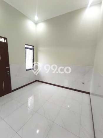 HUNIAN PILIHAN! Rumah di Babakan Ciparay, LT 178m2m² Bangunan 128m2m² HUNIAN PILIHAN! Rumah di Babakan Ciparay, LT 178m2m² Bangunan 128m2m²