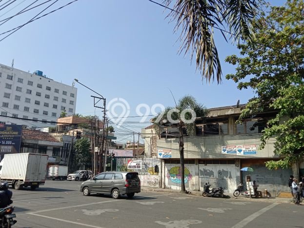 AREA TERBAIK! Ruko Kawasan Andir, Luas 50m², Pengunjung Terjamin AREA TERBAIK! Ruko Kawasan Andir, Luas 50m², Pengunjung Terjamin