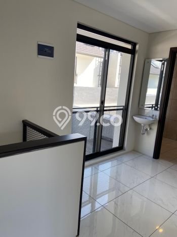 Sewa Rumah Murah di Kota Baru Parahyangan Bandung dengan 3 Kamar Tidur Sewa Rumah Murah di Kota Baru Parahyangan Bandung dengan 3 Kamar Tidur