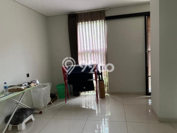 For Sale! Premium House LT 430m2 Desain Modern di Setiabudi For Sale! Premium House LT 430m2 Desain Modern di Setiabudi